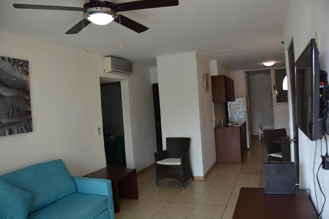 Zenharmony Suites Puerto Vallarta Esterno foto